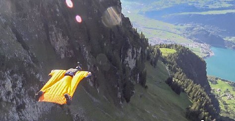 Risk Management in the Life of a Wingsuit BASE Jumper